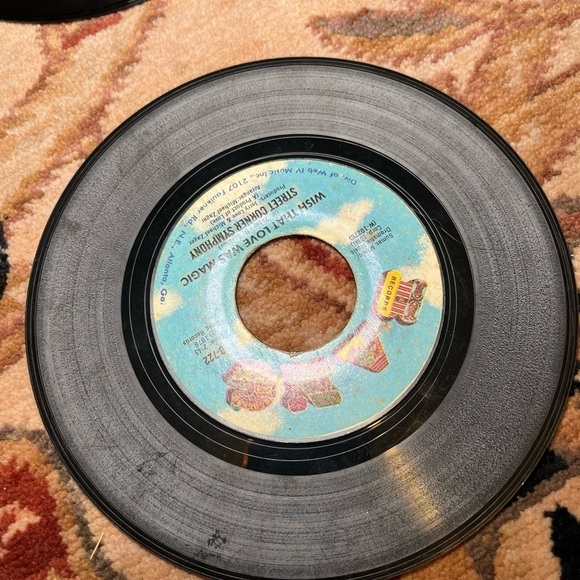 Set of 3 vintage 45 RPM records without sleeve - Picture 8 of 8